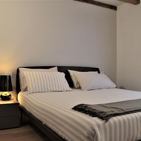 Casa Rosada Apartment Комо Екстериор снимка