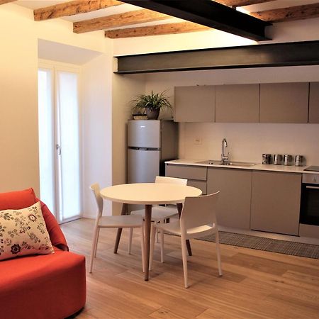 Casa Rosada Apartment Комо Екстериор снимка