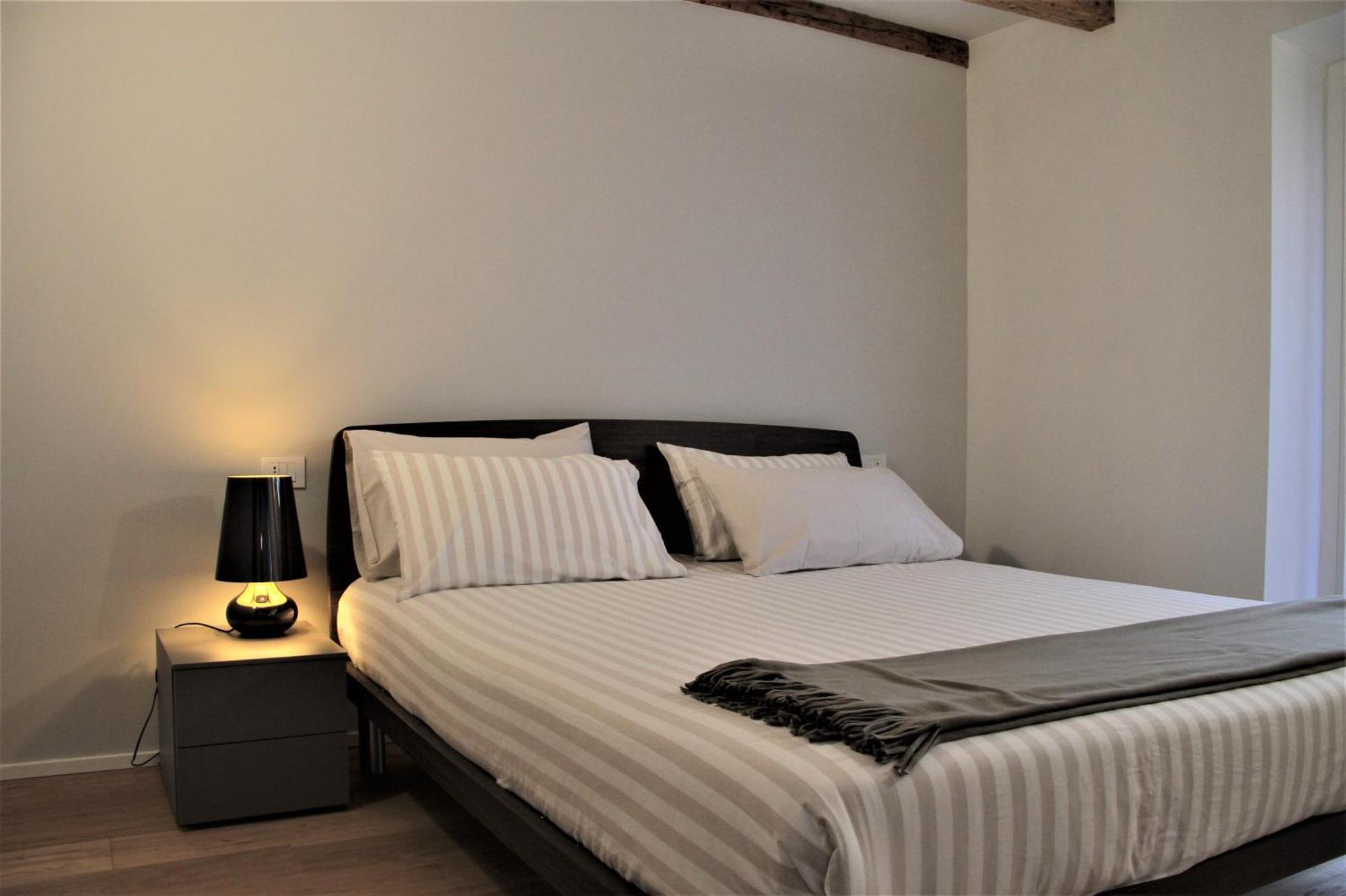 Casa Rosada Apartment Комо Екстериор снимка