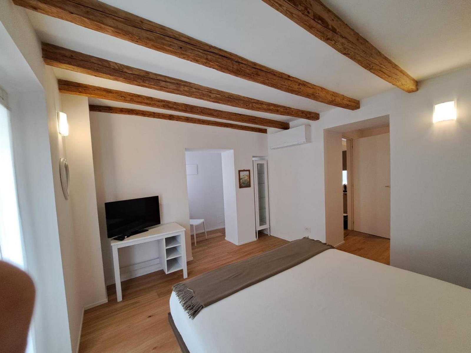 Casa Rosada Apartment Комо Екстериор снимка