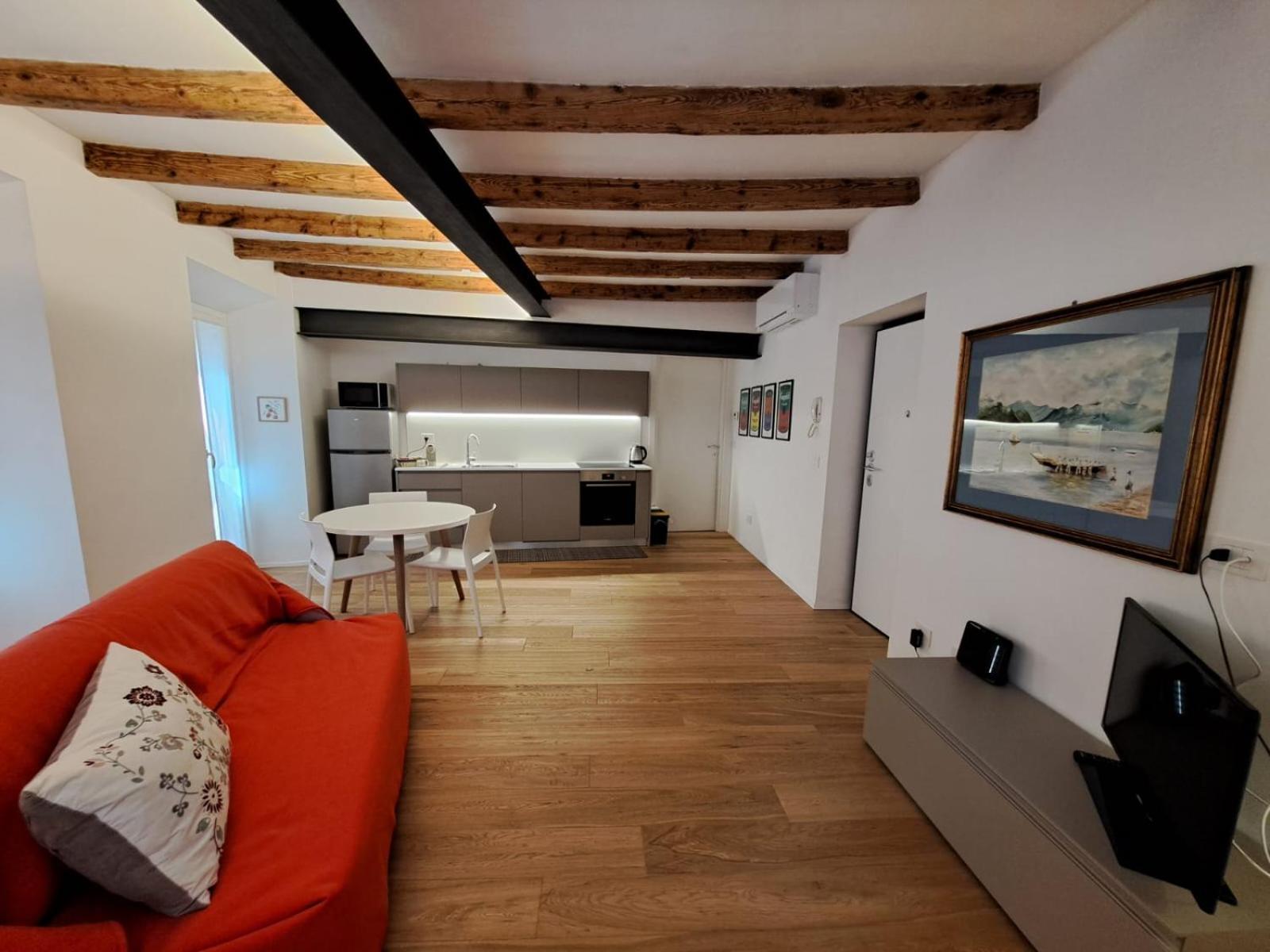 Casa Rosada Apartment Комо Екстериор снимка